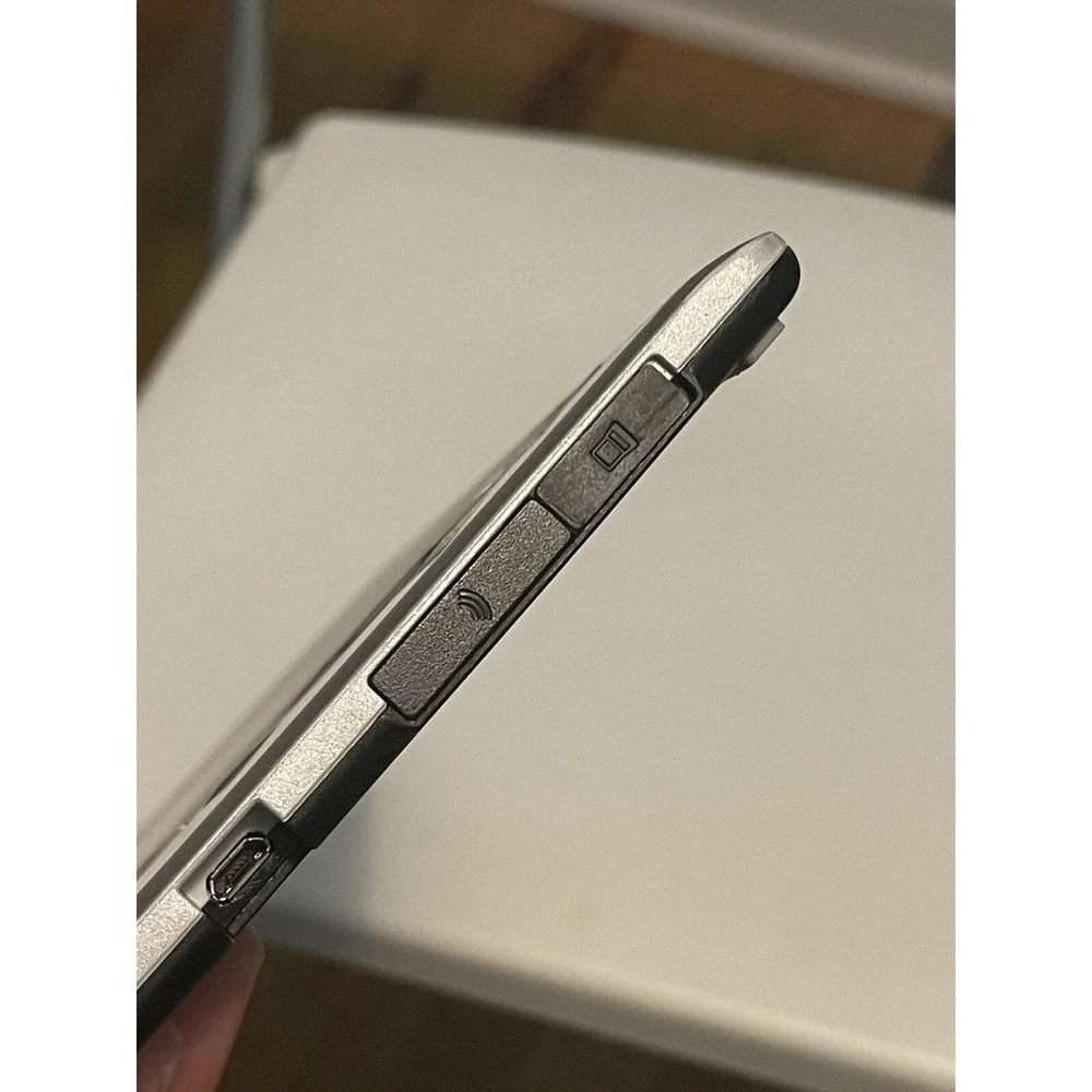 Wacom CTH-470/S Bamboo Touch Digital Drawing Graphics Tablet. untested